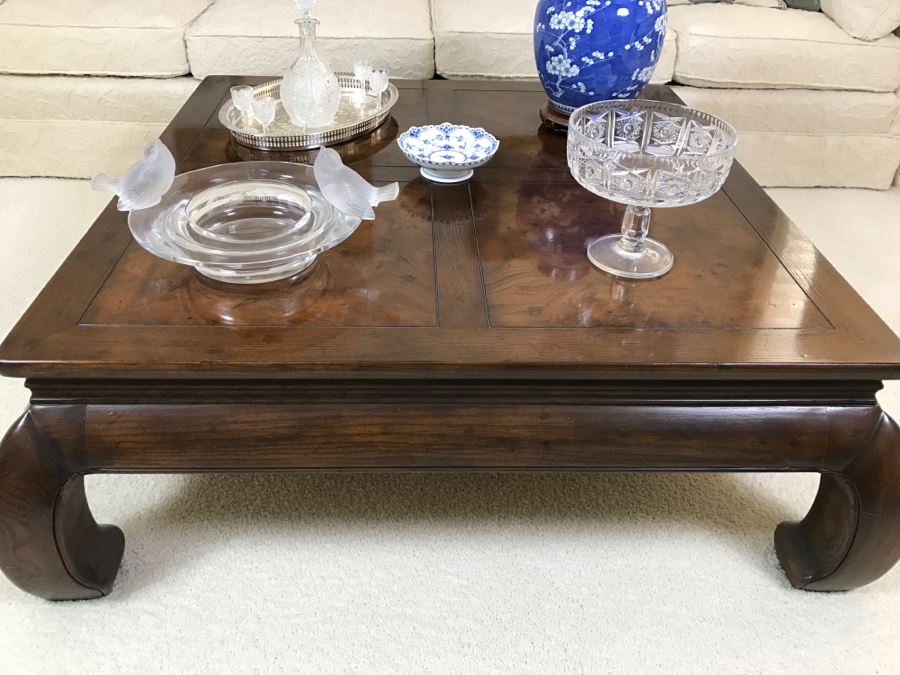 Square Chinoiserie Wooden Coffee Table [Photo 3]