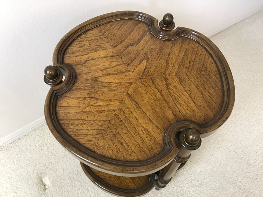 2-Tier Wooden Side Table [Photo 2]