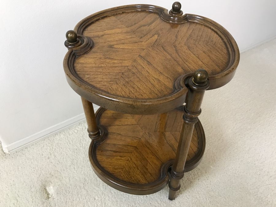 2-Tier Wooden Side Table [Photo 3]