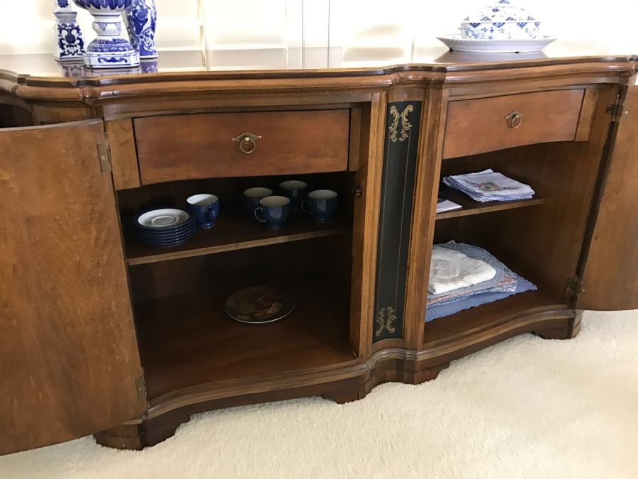Drexel Heritage Hampshire 4 Door Chinoiserie Paint Decorated Buffet With Silverware Cloth Storage Drawers [Photo 12]