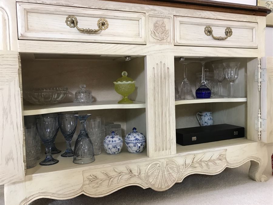 CENTURY Furniture White Wooden Flip-Top Server Buffet [Photo 9]