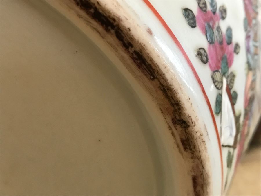 Large Chinese Rose Medallion Porcelain Planter Pot Signed With Wooden Stand [Photo 21]