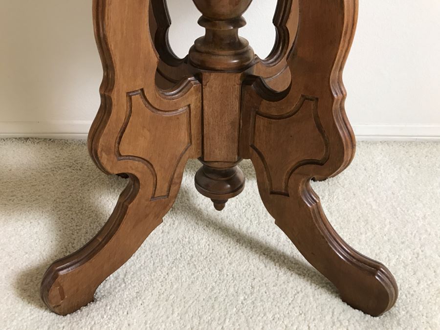 White Marble Top Wooden Side Table [Photo 4]