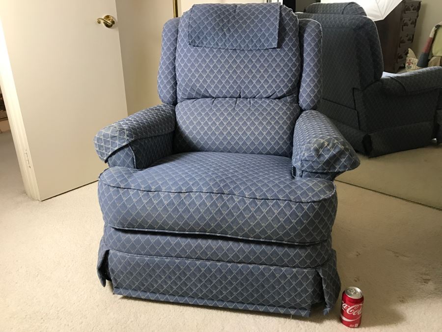 Blue La-Z-Boy Recliner Chair [Photo 2]