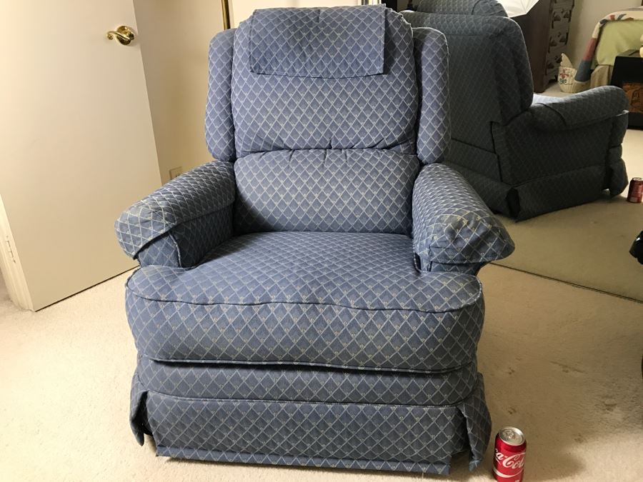 Blue La-Z-Boy Recliner Chair [Photo 3]