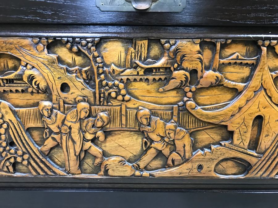 Nice Carved Wood Chinoiserie Cedar Lined Chest With Heating Blanket, Needlepoint Stockings And Other Items [Photo 6]