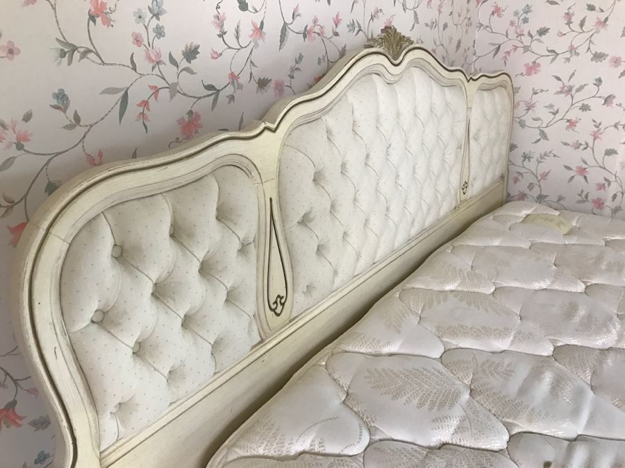 Tufted Yellow And Gold French Provincial Queen Size Headboard With Mattress And Boxspring [Photo 3]