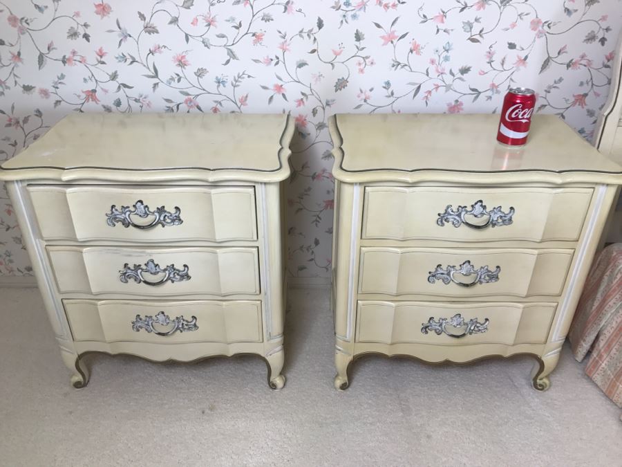 Pair Of Yellow And Gold French Provincial Nightstands [Photo 2]