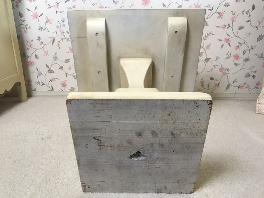 Yellow Pedestal Side Table [Photo 5]