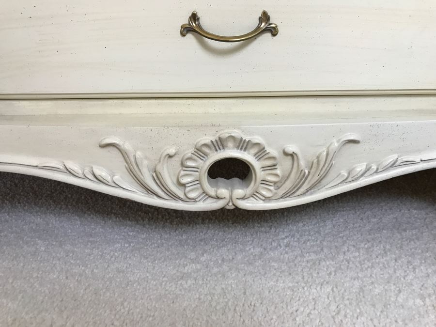 CENTURY Furniture 9-Drawer French Provincial Chest Of Drawers [Photo 12]