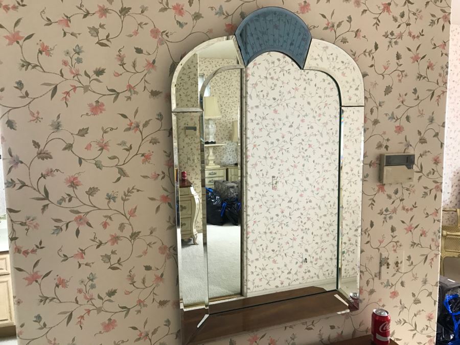 Nice Beveled Glass Designer Wall Mirror [Photo 7]