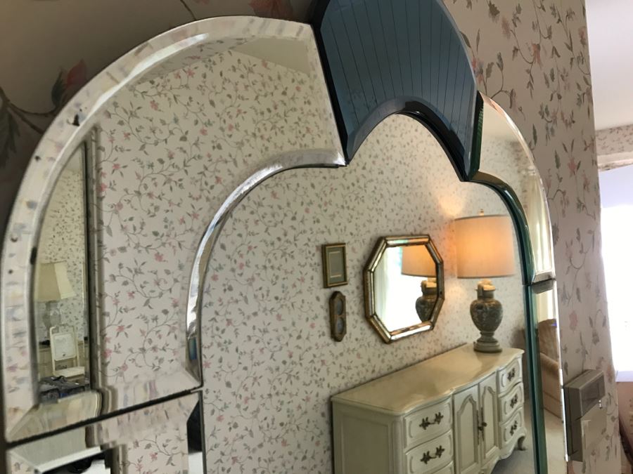 Nice Beveled Glass Designer Wall Mirror [Photo 5]