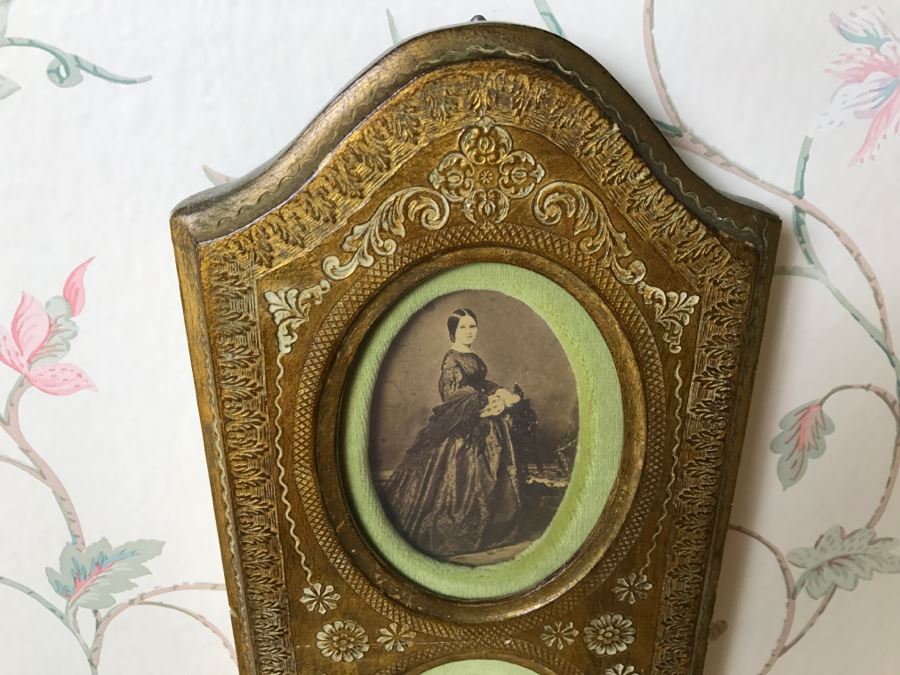 Pair Of Antique Photographs In Nice Vintage Italian Picture Frame [Photo 2]
