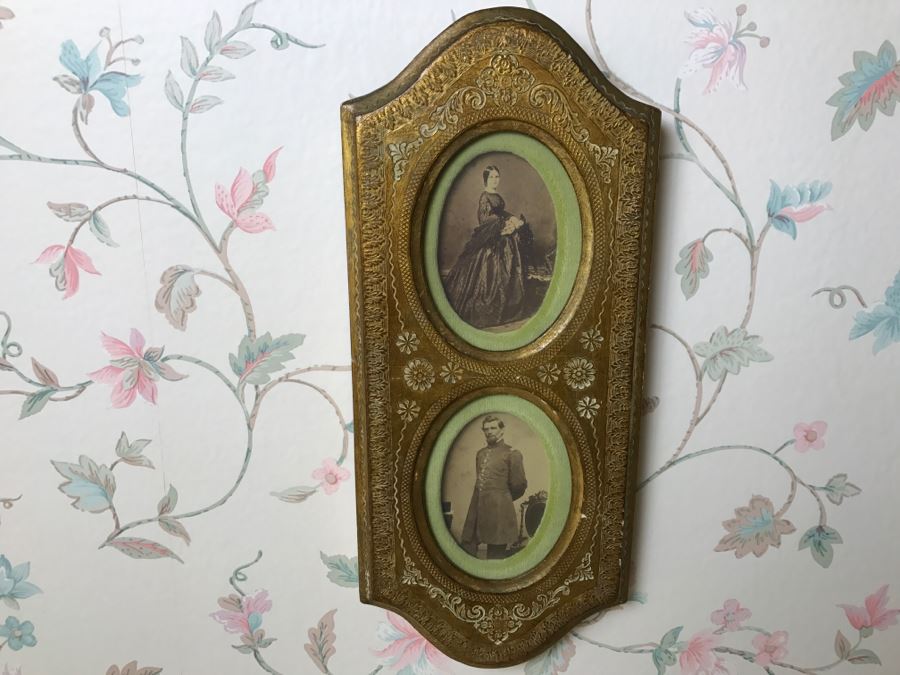 Pair Of Antique Photographs In Nice Vintage Italian Picture Frame [Photo 6]