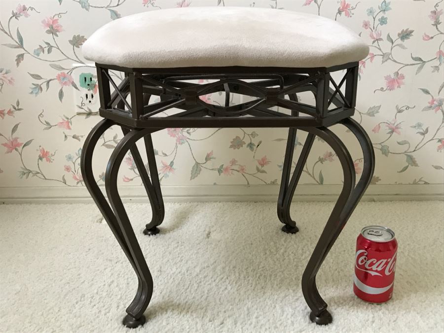 Metal Stool Bench [Photo 2]