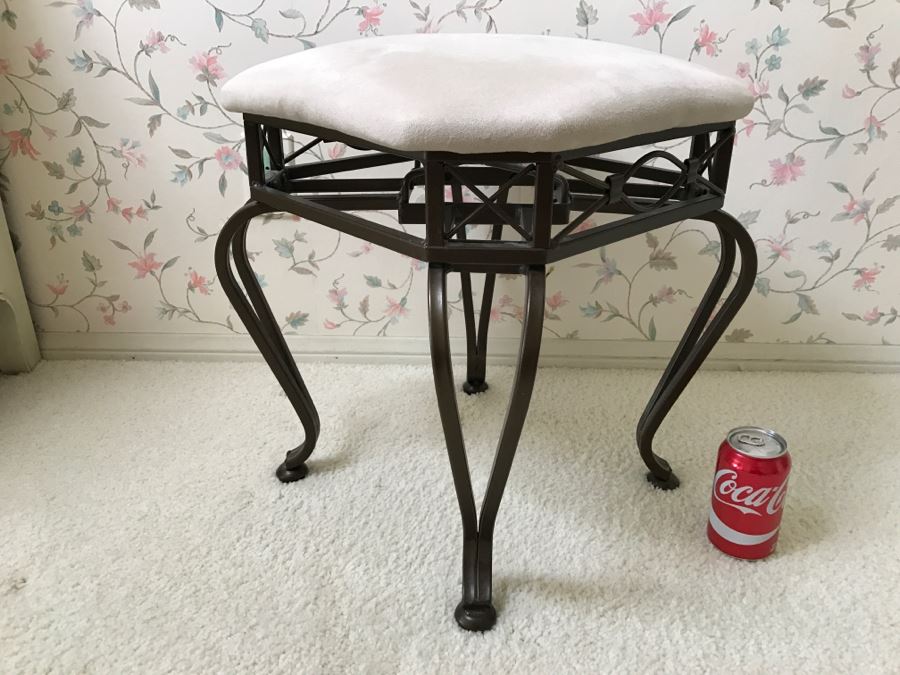 Metal Stool Bench [Photo 4]