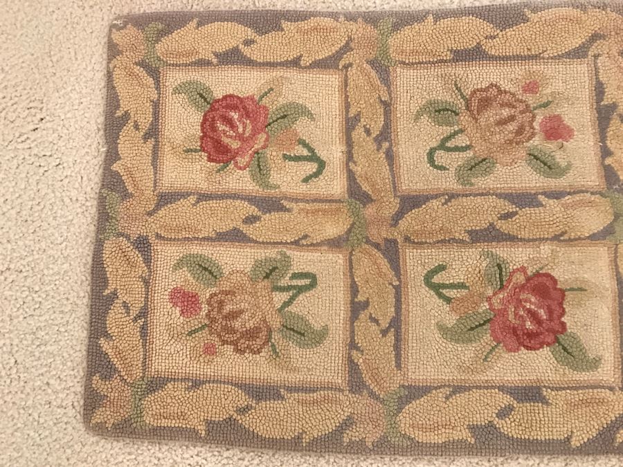 Small Needlepoint Floor Mat [Photo 3]