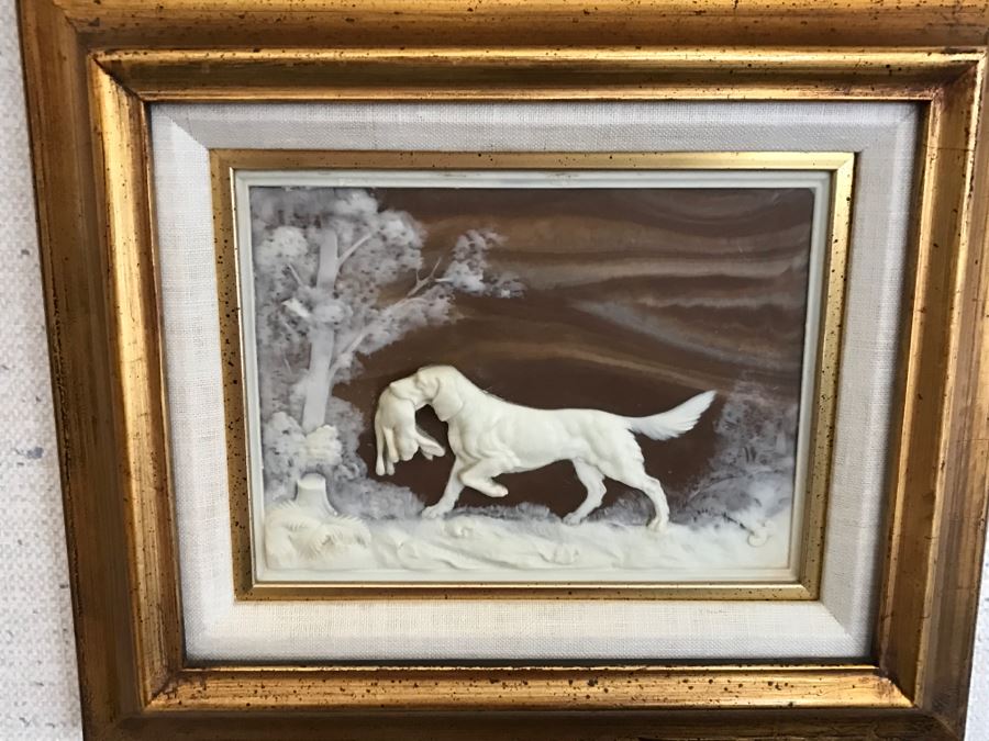 Pair Of Framed Bas-Relief Hunting Dog Pictures [Photo 4]