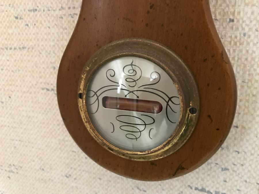 Wall Mounted Barometer Weather Station [Photo 9]