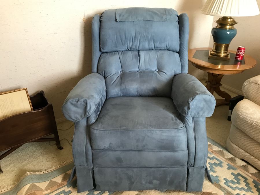Light Blue Recliner Chair [Photo 2]