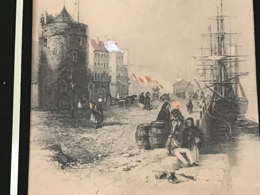 Two-Tier Hanging Artwork [Photo 6]