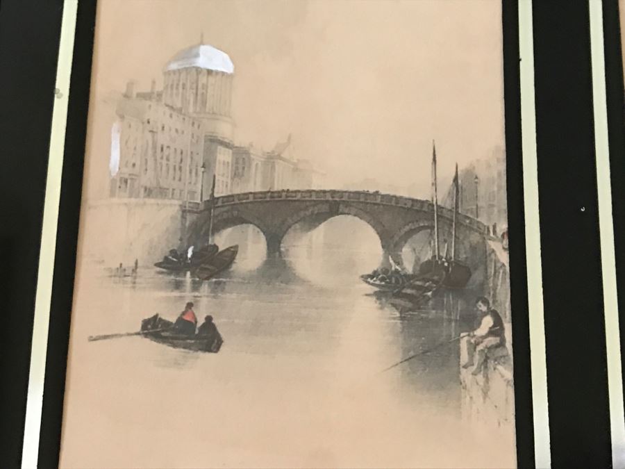 Two-Tier Hanging Artwork [Photo 4]