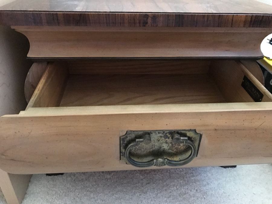 TOMLINSON Furniture Chinoiserie Table With Drawer [Photo 5]