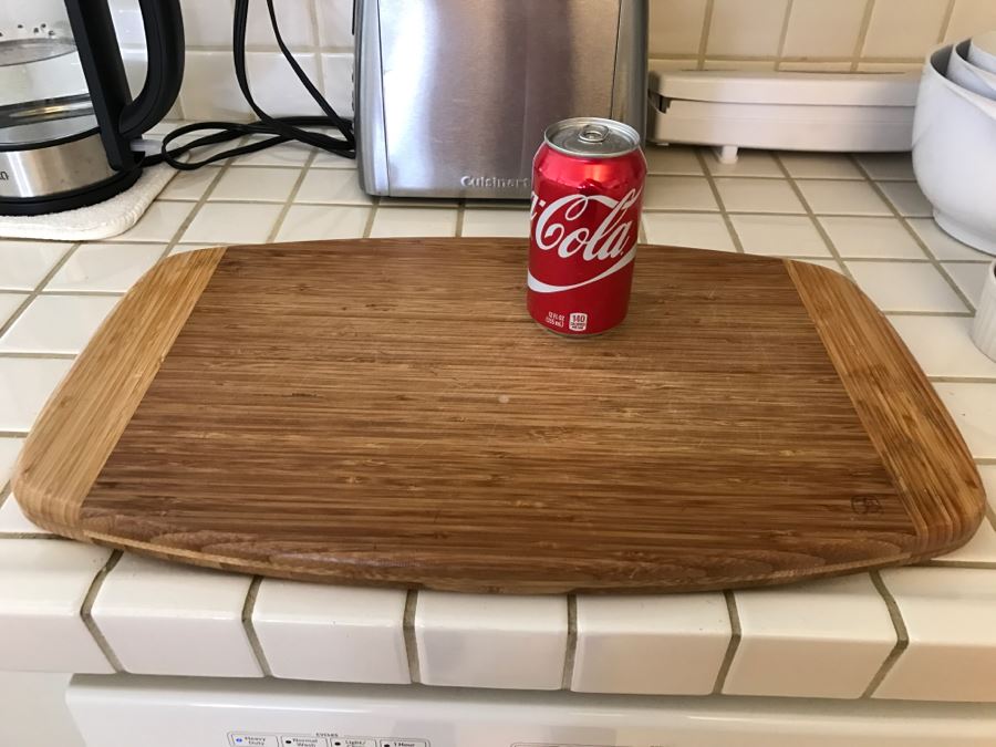 Bamboo Cutting Board [Photo 2]