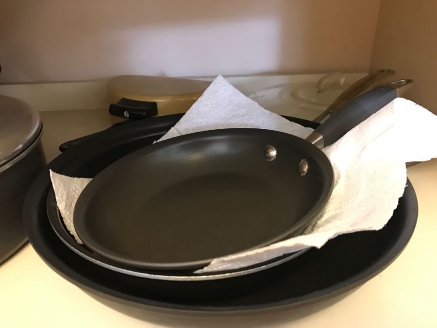 Pot And Skillet Lot - Mainly Calphalon [Photo 2]