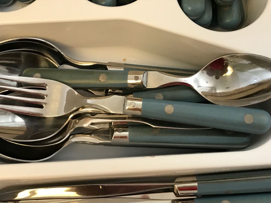 W F Washington Forge Mardi Gras Flatware With Several Serving Pieces Including A.F. Towle & Son [Photo 8]