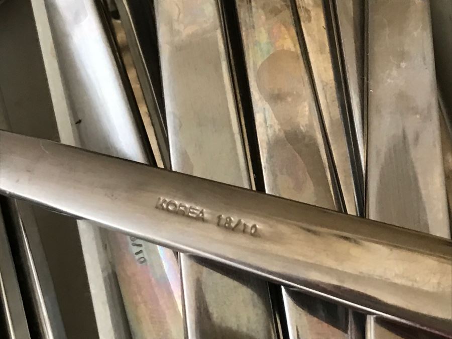 Stainless Steel Flatware Set [Photo 4]