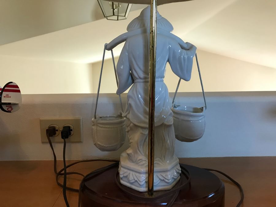 White Porcelain Asian Lamp With Shade Man Carrying Baskets [Photo 8]