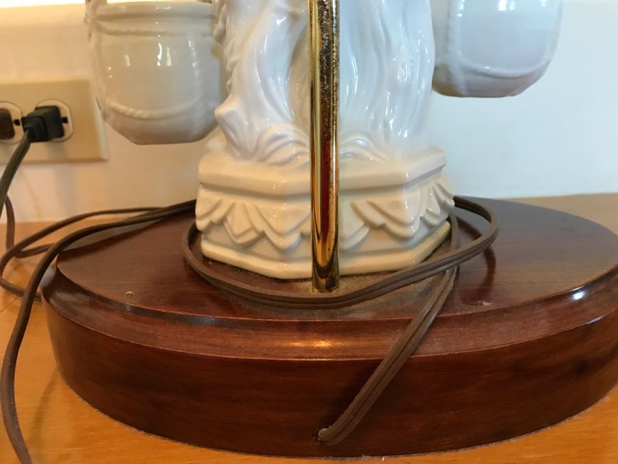 White Porcelain Asian Lamp With Shade Man Carrying Baskets [Photo 9]