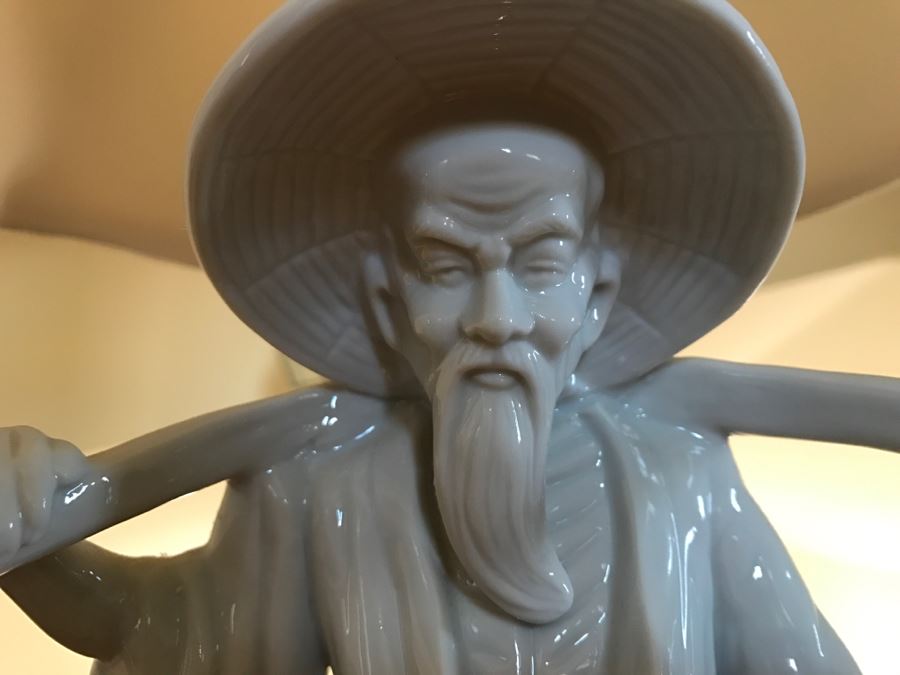 White Porcelain Asian Lamp With Shade Man Carrying Baskets [Photo 4]