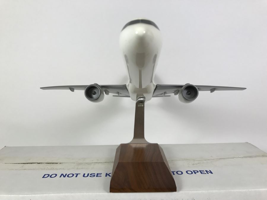 PACMIN Precision Model Airplane Boeing Commercial Airplance IBERIA 1/100 Scale 757-200 With Box Pacific Miniatures [Photo 5]