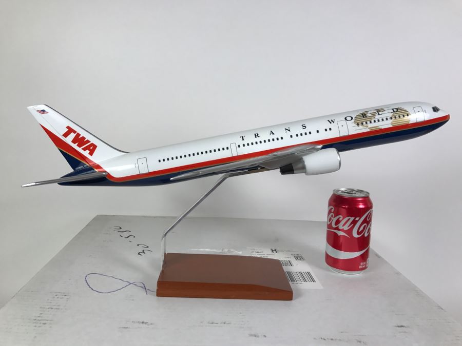 Toys & Models Corporation Precision Airplane Model TRANS WORLD 767-300 1/100 Scale T.W.A. With Box
