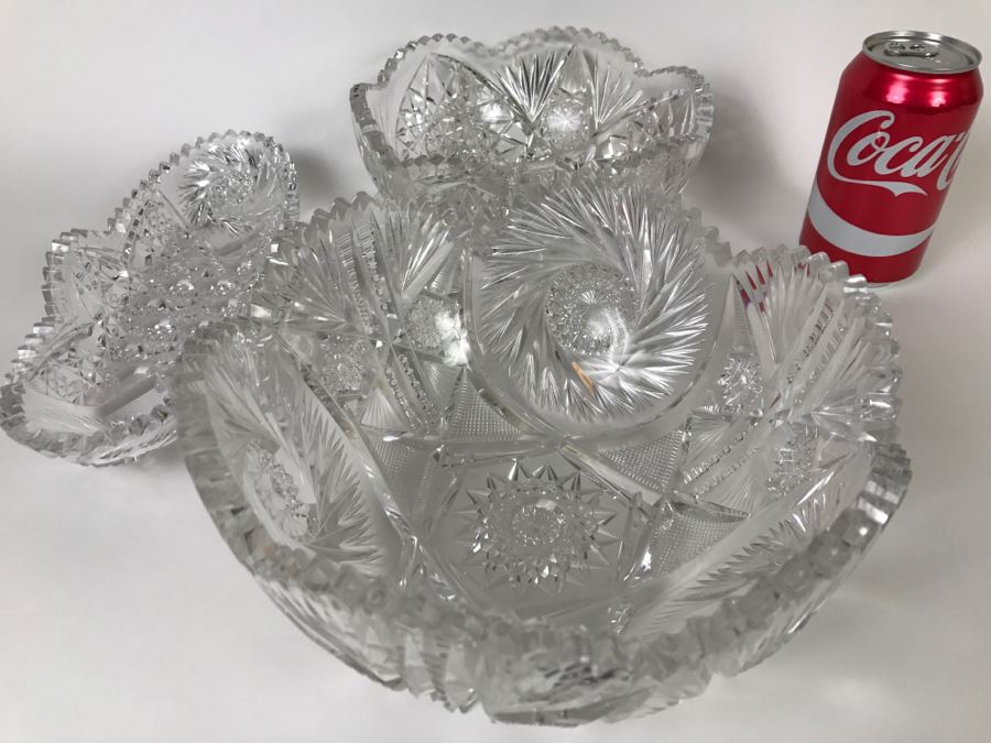 Set Of 3 Detailed Cut Crystal Bowls [Photo 2]