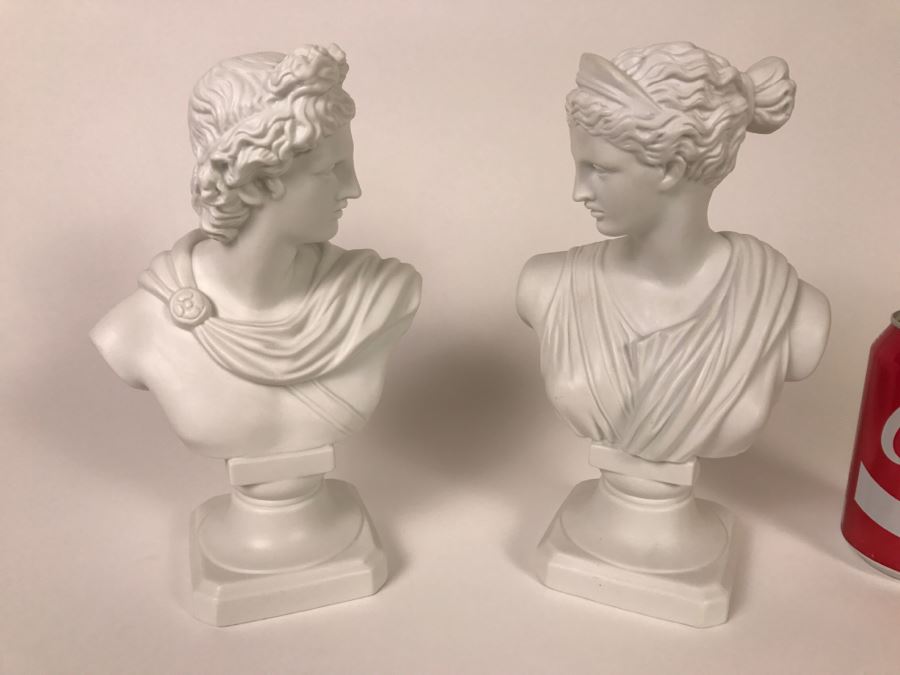 Pair Of White Busts [Photo 2]