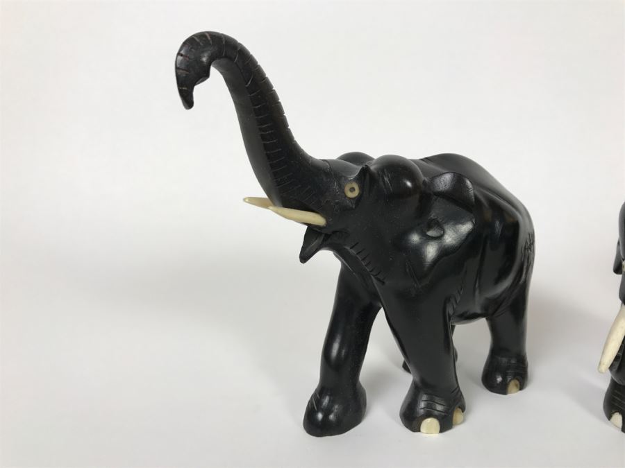 Set Of (3) Carved Ebony Wood Elephants [Photo 2]