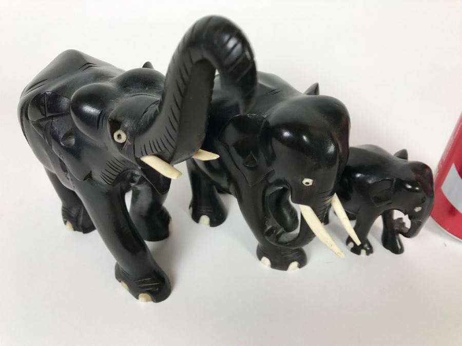 Set Of (3) Carved Ebony Wood Elephants [Photo 8]