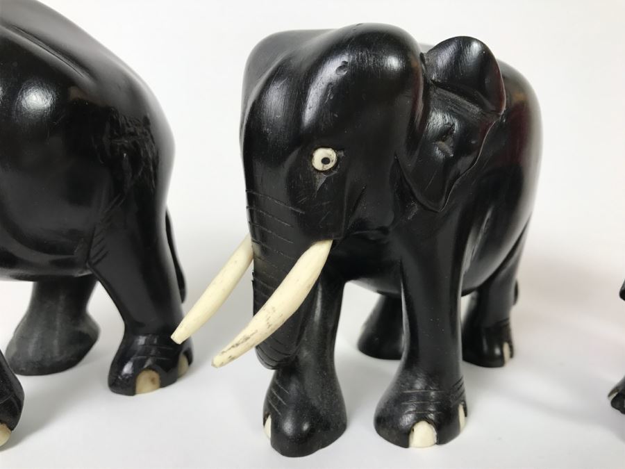 Set Of (3) Carved Ebony Wood Elephants [Photo 4]
