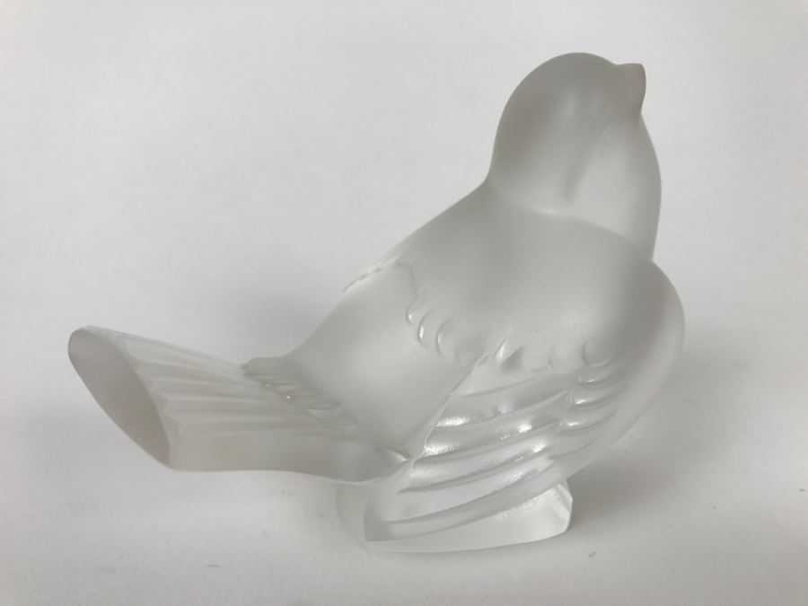 lalique glass bird figurine