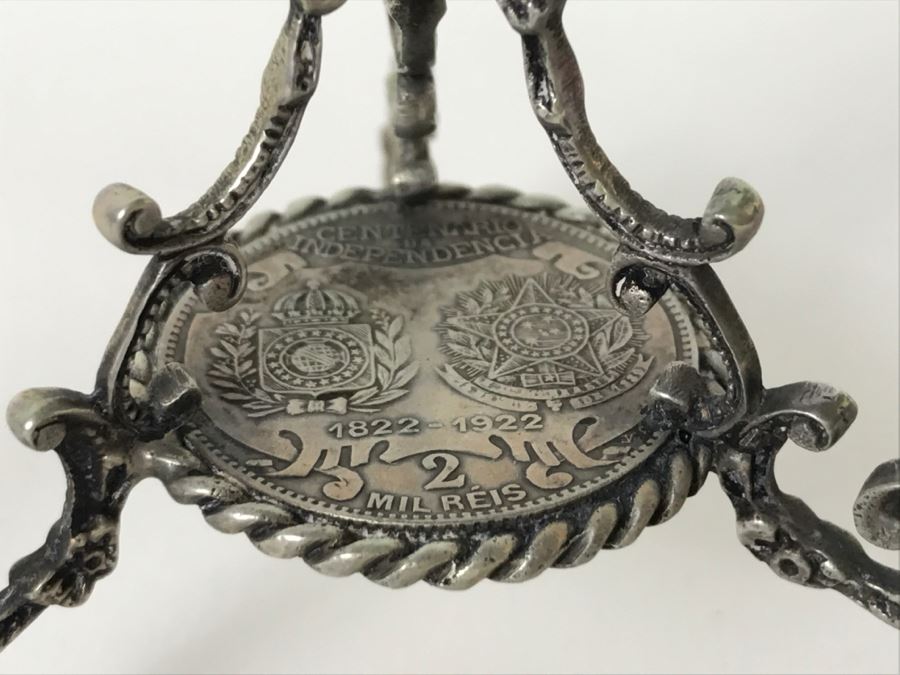 Metal Balancing Figurine With Brasil Coin [Photo 5]