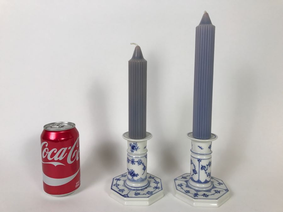 Pair Of Blue And White Fluted Candlestick Royal Copenhagen Denmark [Photo 1]