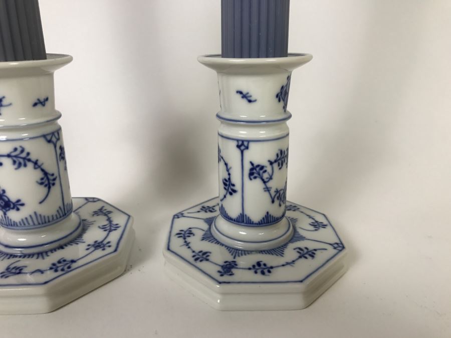 Pair Of Blue And White Fluted Candlestick Royal Copenhagen Denmark [Photo 5]
