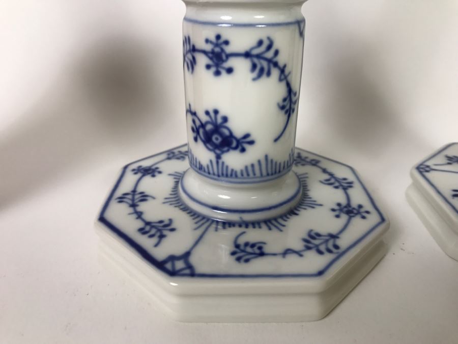 Pair Of Blue And White Fluted Candlestick Royal Copenhagen Denmark [Photo 4]
