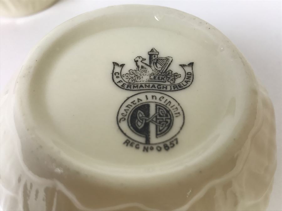 Vintage Black Label Belleek Ireland [Photo 2]