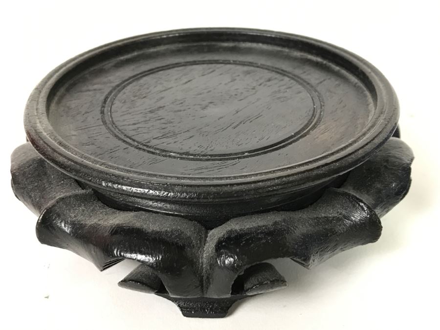 Stunning Blue And White Signed Fluted Asian Bowl With Wooden Stand [Photo 10]