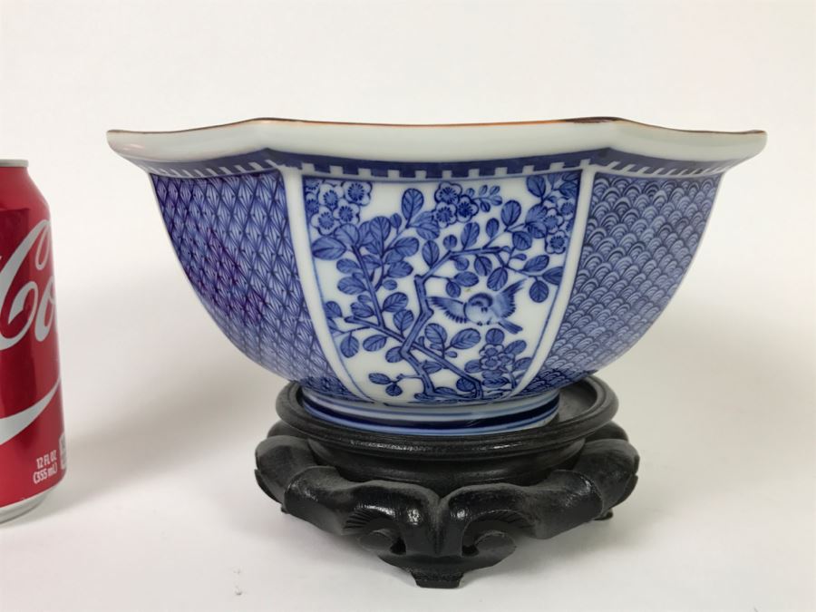 Stunning Blue And White Signed Fluted Asian Bowl With Wooden Stand