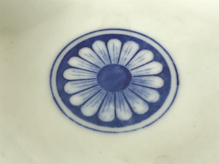 Stunning Blue And White Signed Fluted Asian Bowl With Wooden Stand [Photo 5]